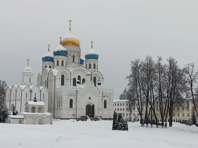 Паломничество прихожан в Николо-Угрешский монастырь - фото 10