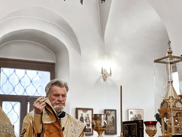 В Прощеное Воскресенье совершены Богослужения - фото 10