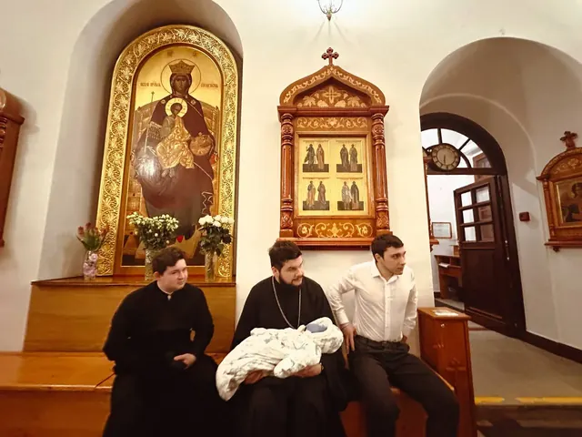 В Прощеное Воскресенье совершены Богослужения - фото 13