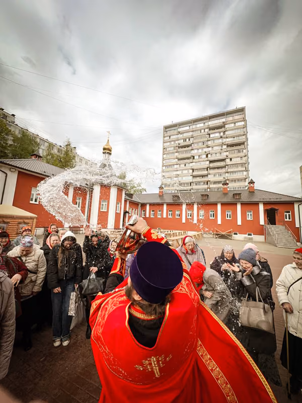 В понедельник Светлой седмицы совершено Богослужение - фото 6