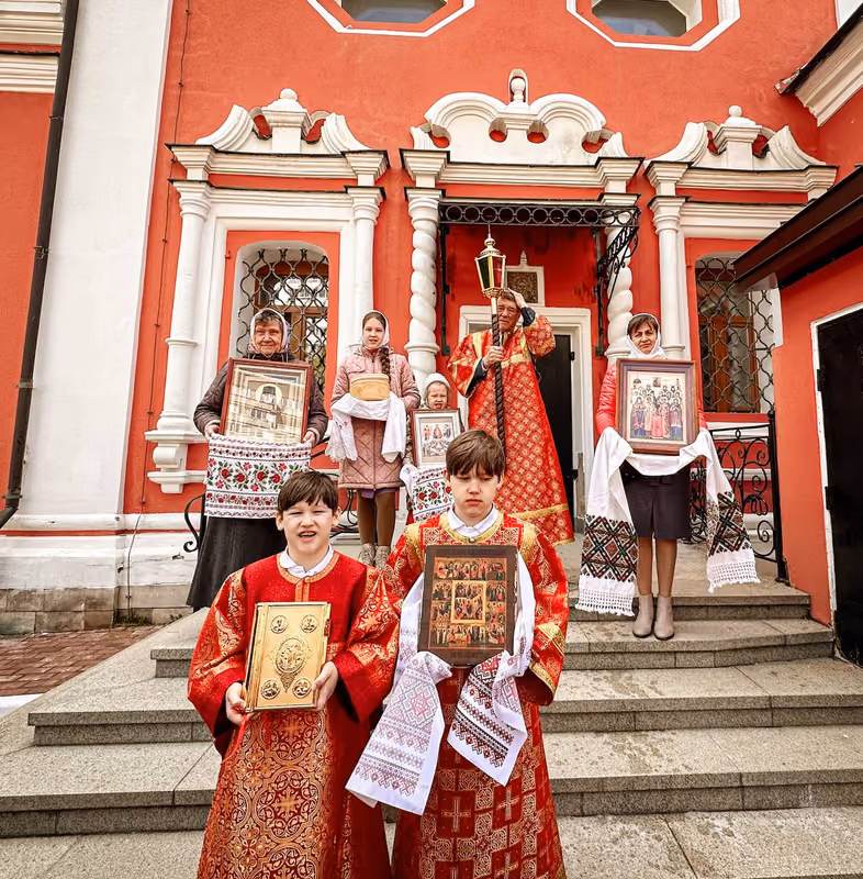 В пятницу Светлой седмицы совершено Богослужение - фото 10