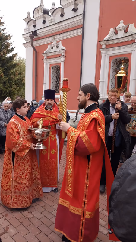 В субботу Светлой седмицы совершены Богослужения