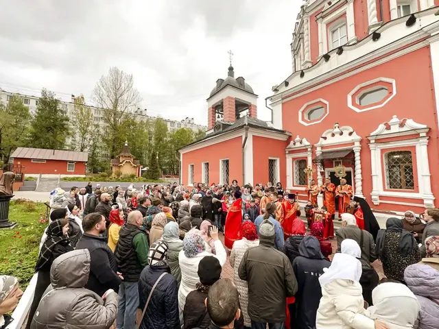 В неделю 2-ю по Пасхе совершено Богослужение - фото 8