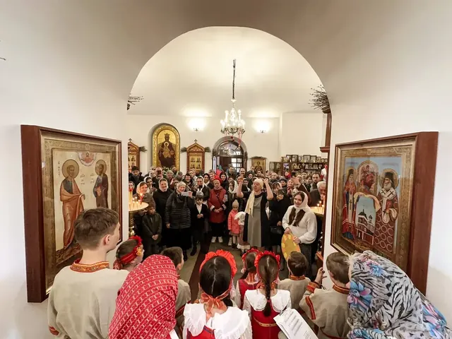 В неделю 2-ю по Пасхе совершено Богослужение - фото 12