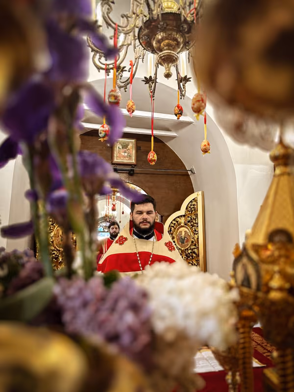 В неделю 4-ю по Пасхе совершено Богослужение