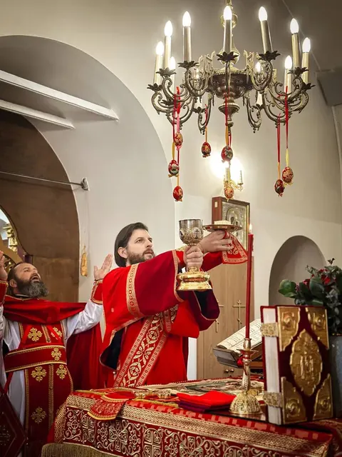 В неделю 6-ю по Пасхе совершено Богослужение - фото 12