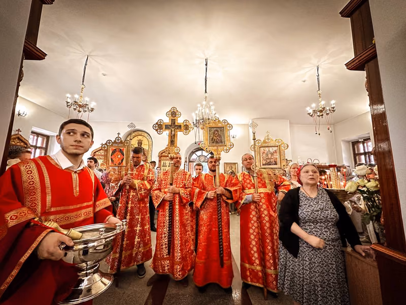 В неделю 6-ю по Пасхе совершено Богослужение - фото 20