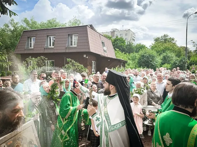 Приход храма отметил Престольный праздник - фото 4