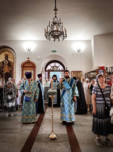 Успение Пресвятой Богородицы: Богослужение - фото 15