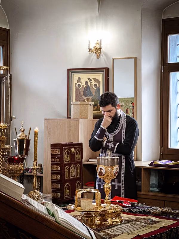 В неделю 14-ю по Пятидесятнице совершено Богослужение - фото 12