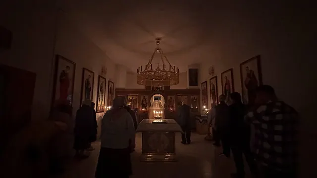 Первая ночная Божественная Литургия церковного года