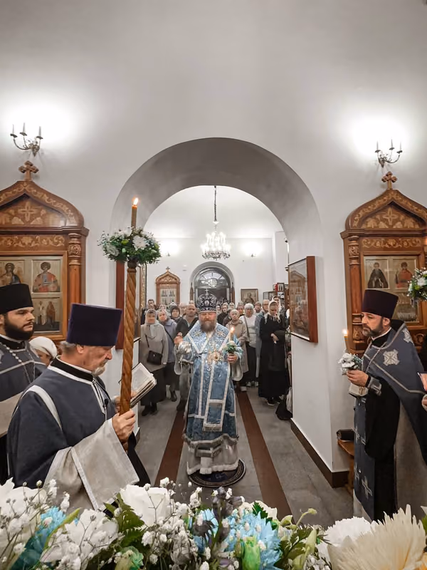 Покров Пресвятой Богородицы: Литургия епископа Николая - фото 7