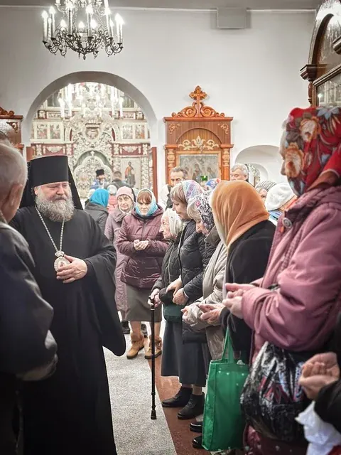 Покров Пресвятой Богородицы: Литургия епископа Николая - фото 11