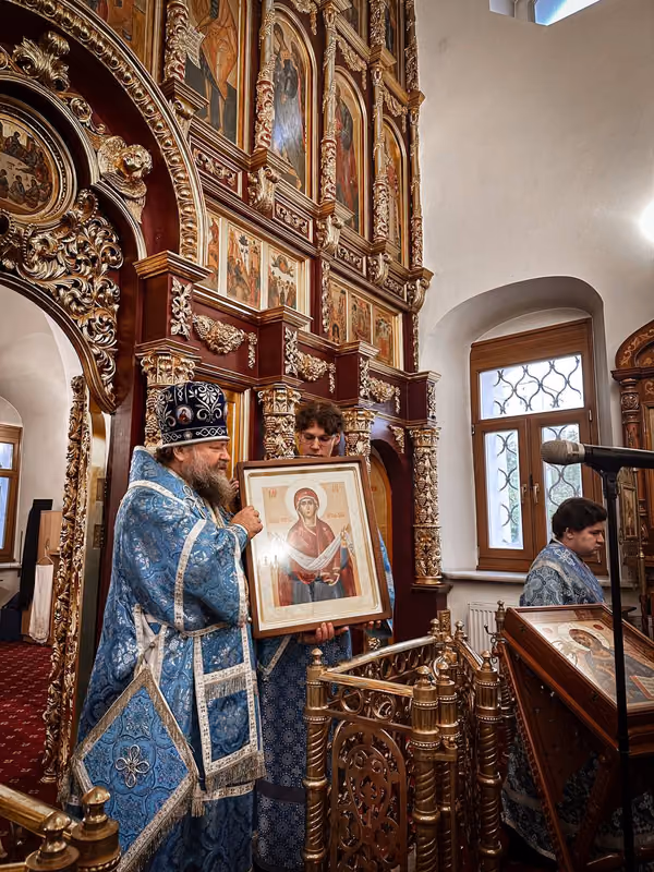 Покров Пресвятой Богородицы: Литургия епископа Николая - фото 16