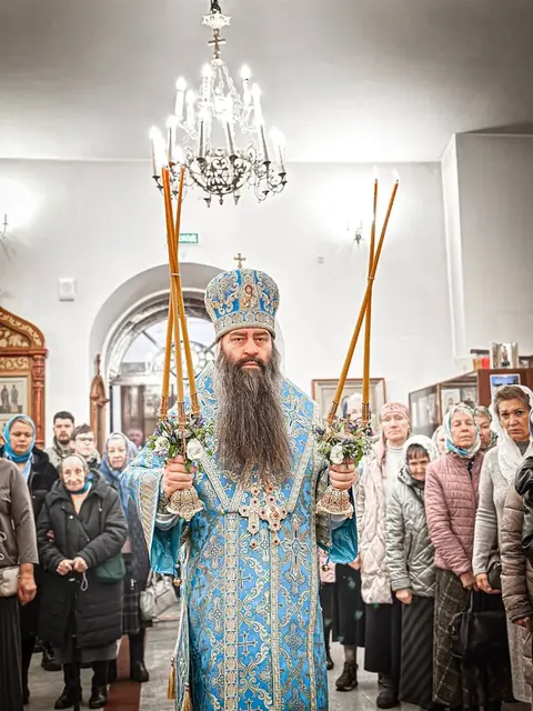 Казанская икона Божией Матери: Архиерейское Богослужение - фото 10