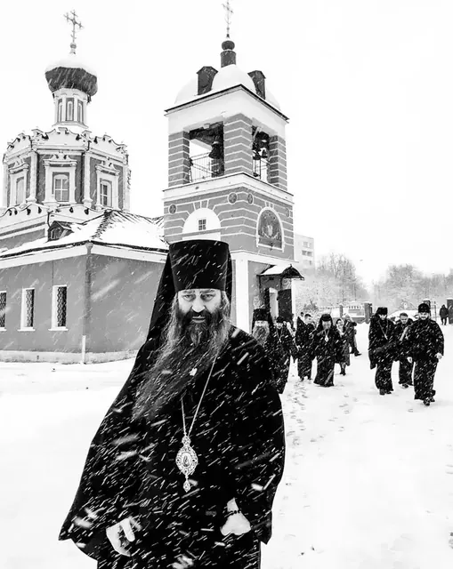 Казанская икона Божией Матери: Архиерейское Богослужение - фото 13