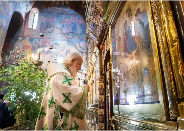 Приход поздравил Святейшего Патриарха Кирилла с 78-летием - фото 4