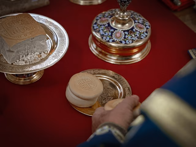 Введение во храм Пресвятой Богородицы: Литургия