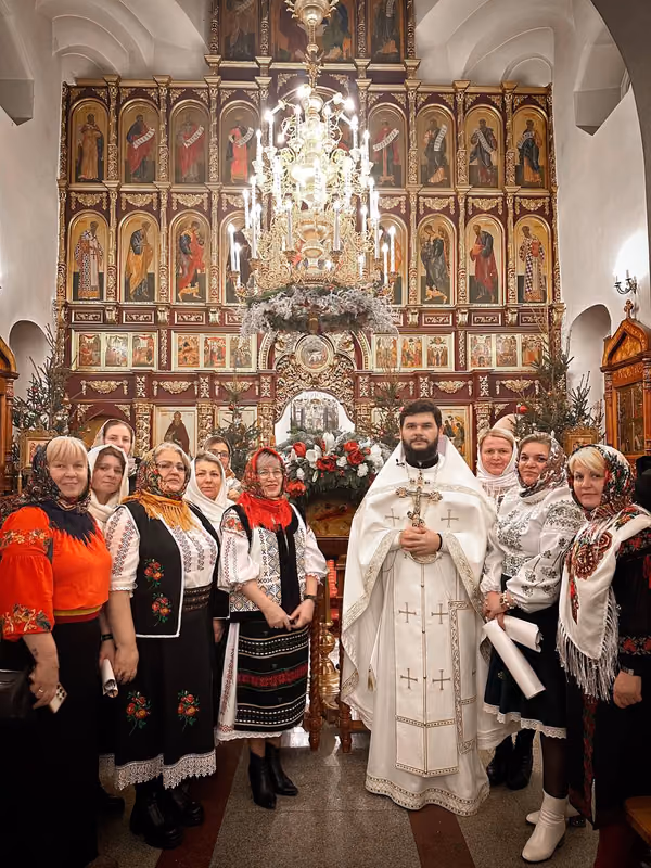 В праздник Рождества Христова совершено Богослужение - фото 9