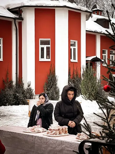 В праздник Рождества Христова совершено Богослужение - фото 12