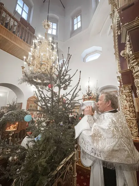 В неделю по Рождестве Христовом совершено Богослужение - фото 16