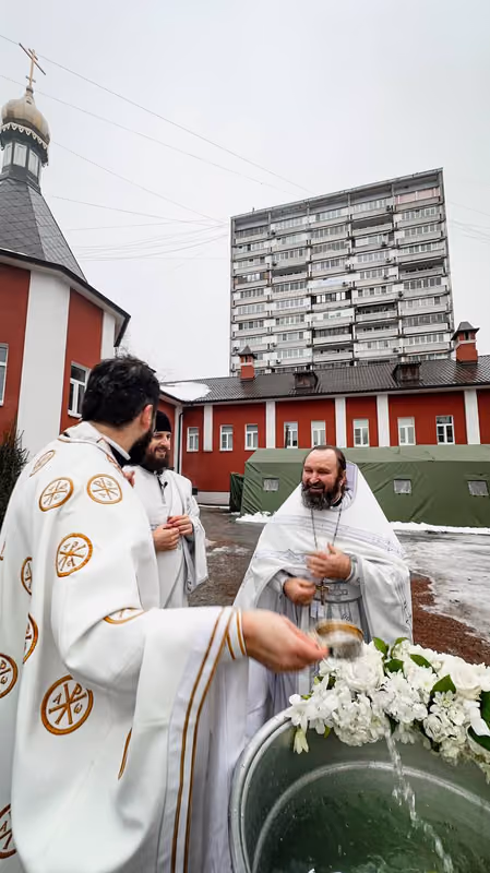В Крещенский сочельник совершено Богослужение - фото 6