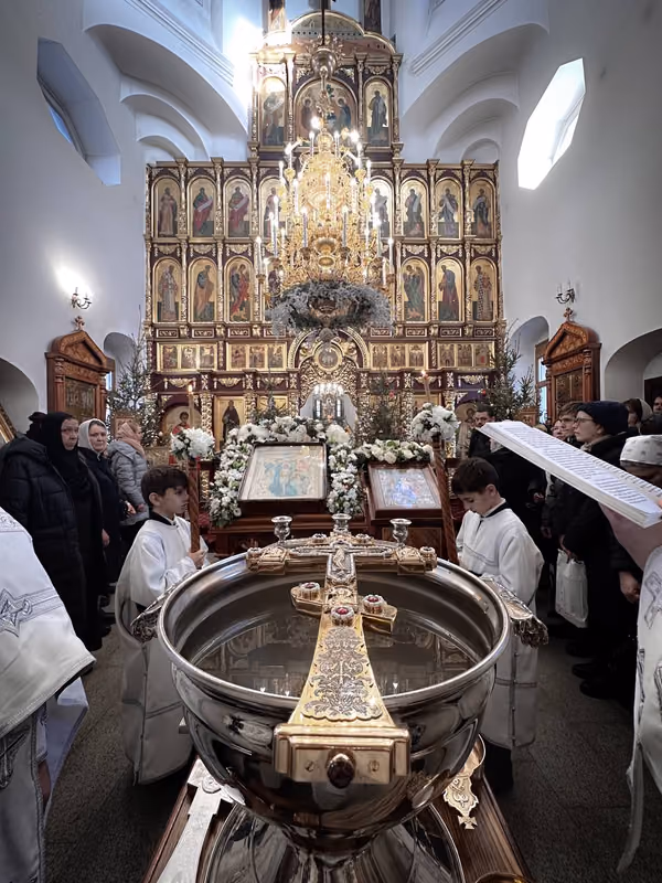 В праздник Крещения Господня совершено Богослужение - фото 10