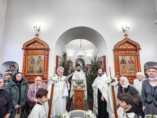 В праздник Крещения Господня совершено Богослужение - фото 13