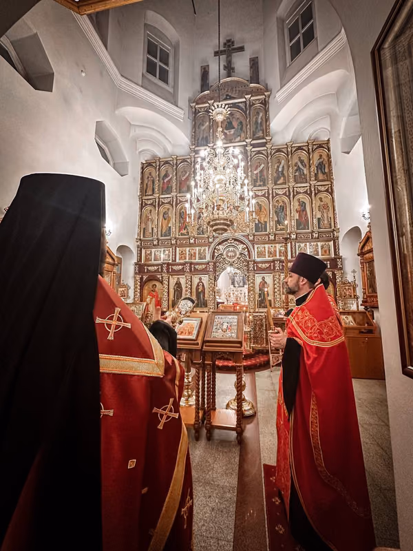 В неделю о мытаре и фарисее совершено Богослужение - фото 11