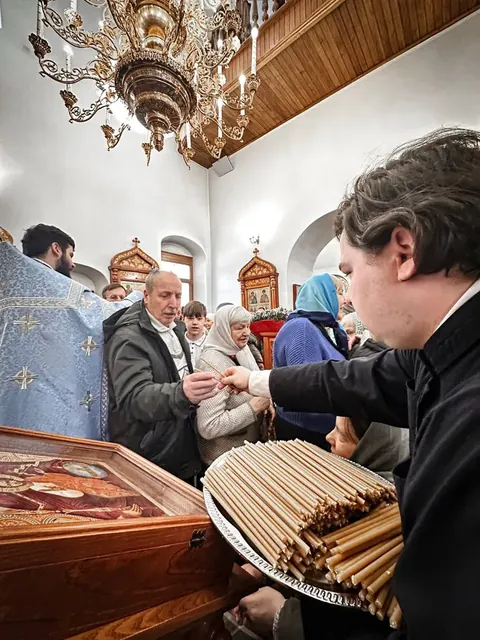 В праздник Сретения Господня совершено Богослужение - фото 15