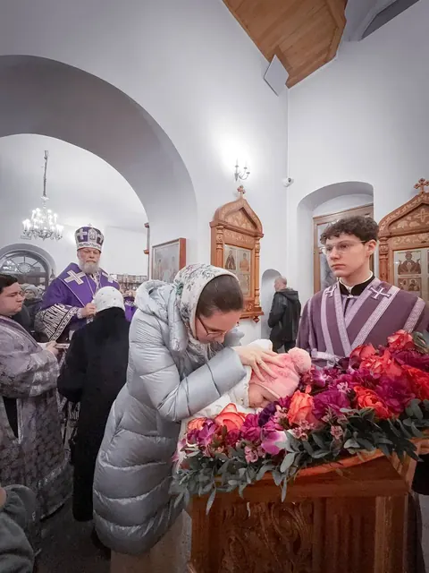Неделя Крестопоклонная: Литургия митрополита Владимира - фото 14
