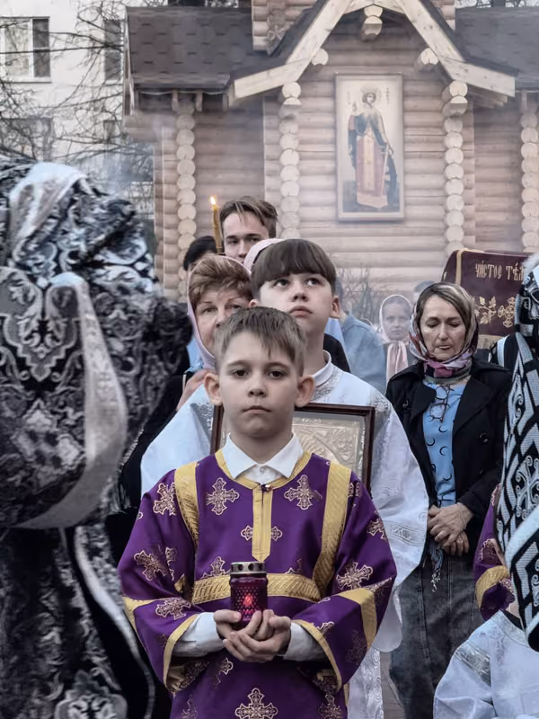 Совершена утреня с чином погребения Плащаницы - фото 4