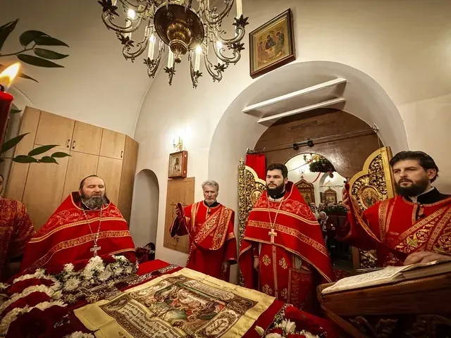 Светлое Христово Воскресение: торжественное Богослужение - фото 17