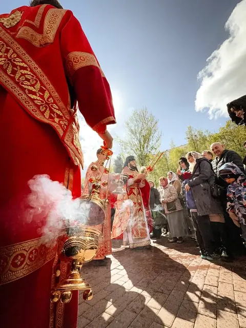 В неделю 2-ю по Пасхе совершено Богослужение - фото 6
