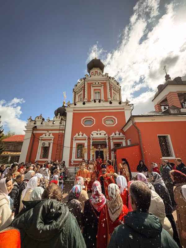 В неделю 2-ю по Пасхе совершено Богослужение - фото 10
