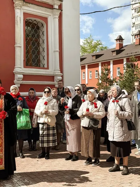 80-летие Великой Победы: мероприятие у памятника воинам - фото 3