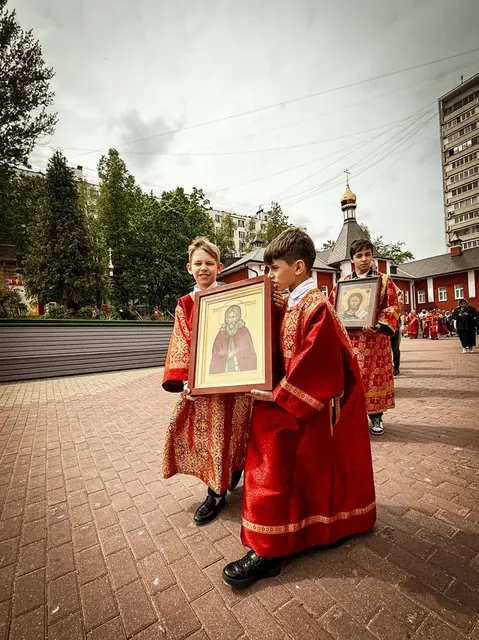 В неделю 5-ю по Пасхе совершено Богослужение - фото 8