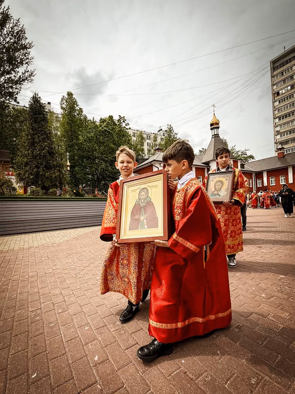 В неделю 5-ю по Пасхе совершено Богослужение - фото 8