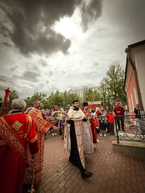 В неделю 5-ю по Пасхе совершено Богослужение - фото 16
