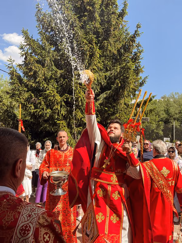 В неделю 6-ю по Пасхе совершено Богослужение - фото 11