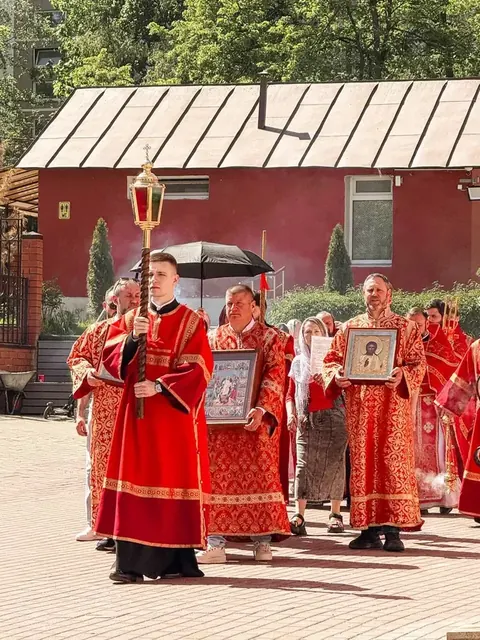 В неделю 6-ю по Пасхе совершено Богослужение - фото 15