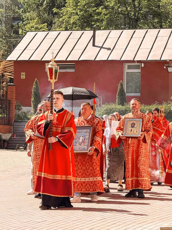 В неделю 6-ю по Пасхе совершено Богослужение - фото 15