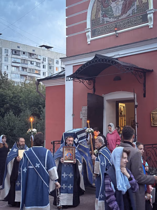 Успение Пресвятой Богородицы: Богослужение - фото 17