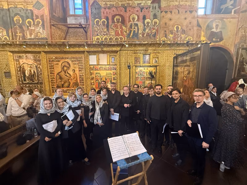 Хор пел на Патриаршем богослужении в Успенском соборе
