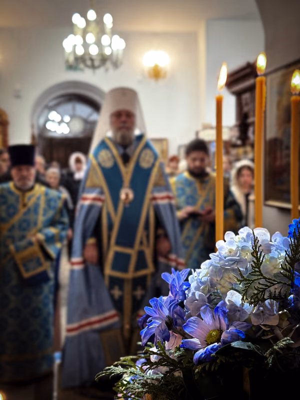 Казанская икона Божией Матери: Литургия митрополита Владимира - фото 7