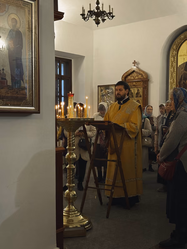 В неделю 22-ю по Пятидесятнице совершено Богослужение