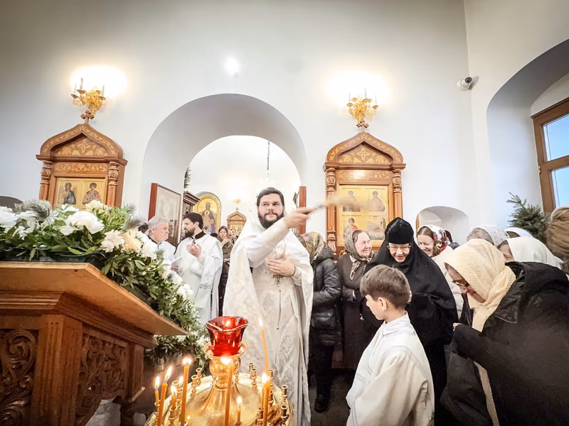 В праздник Крещения Господня совершено Богослужение - фото 11