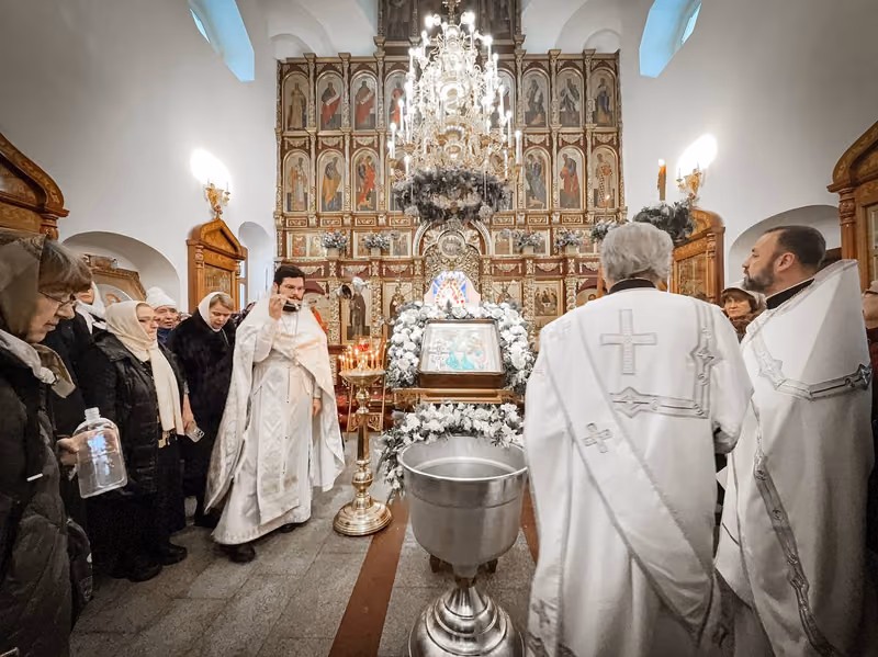 В праздник Крещения Господня совершено Богослужение - фото 20