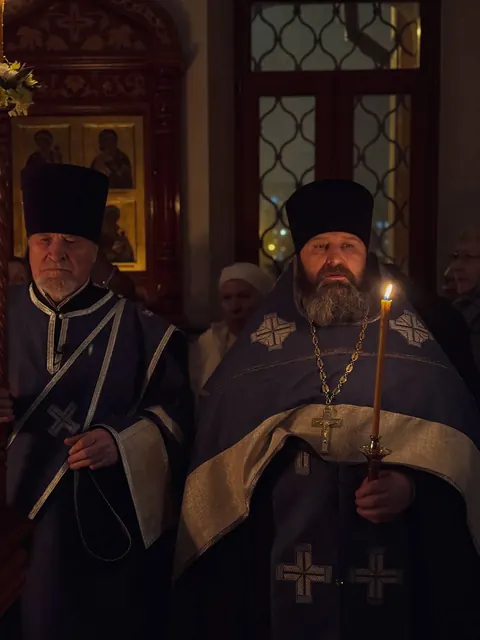 В праздник Сретения Господня совершено Богослужение - фото 9