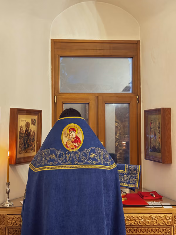 В праздник Сретения Господня совершено Богослужение - фото 10